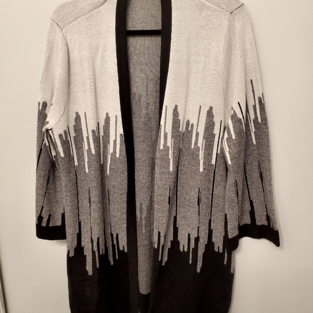Kasper, size XL white, grey black pattern